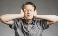 耳朵里总有嗡嗡声怎么解决，3种方法帮你解决耳朵问题